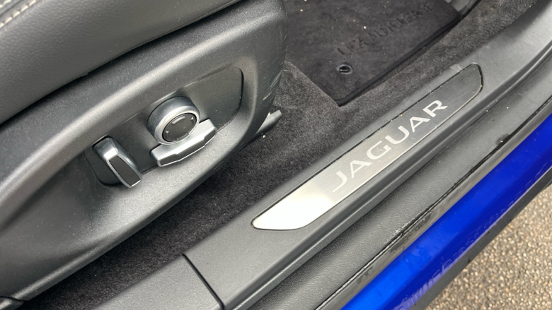 Jaguar I-Pace 294kW EV400 SE 90kWh 5dr Auto [11kW Charger] Electric Estate